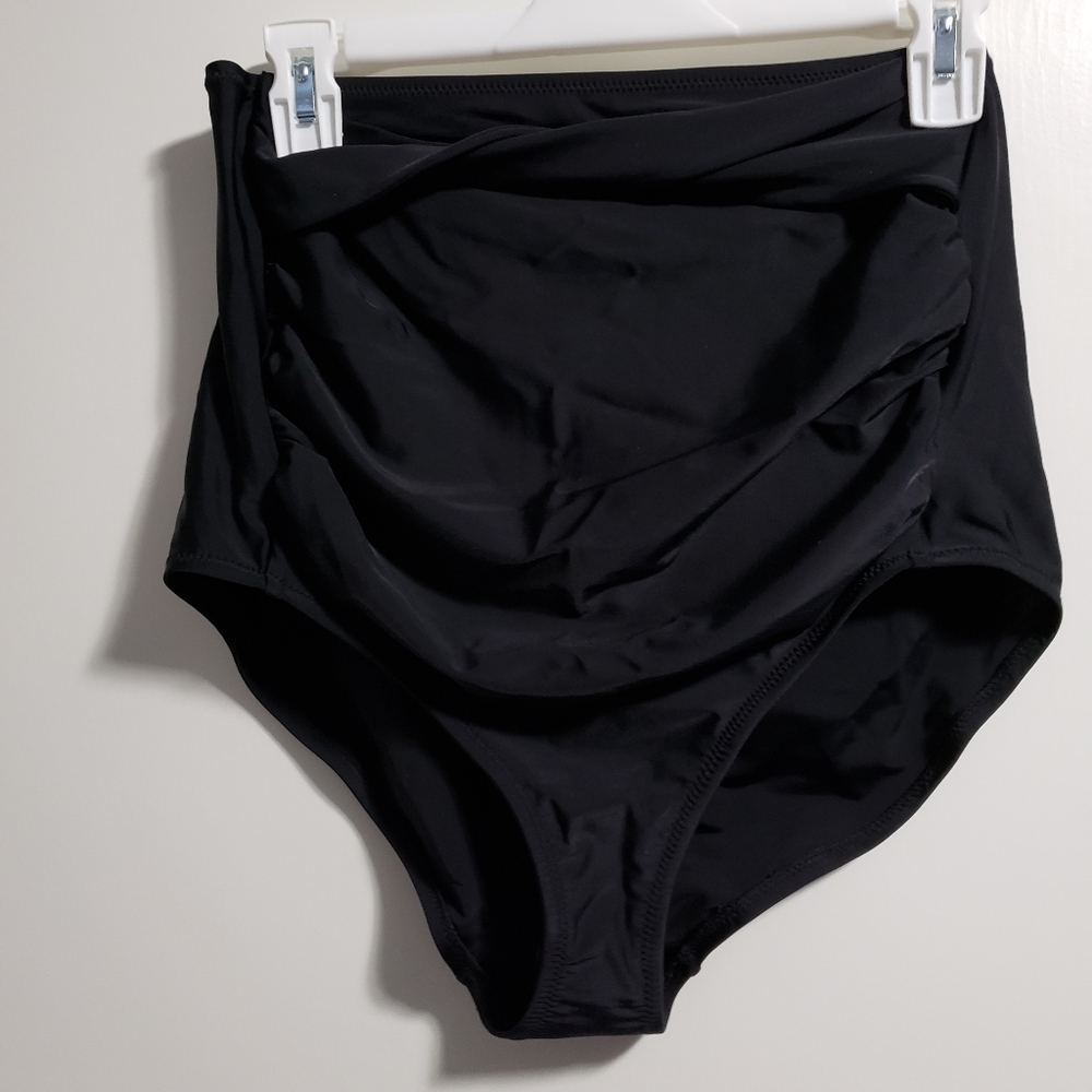 Motherhood Maternity bikini bottom NWT sz M